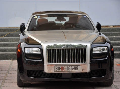 Siêu xe Rolls-Royce Ghost có mặt từ khá sớm. Tại thị trường nước ngoài, một chiếc xe ở dòng này có giá khoảng 250.000 USD